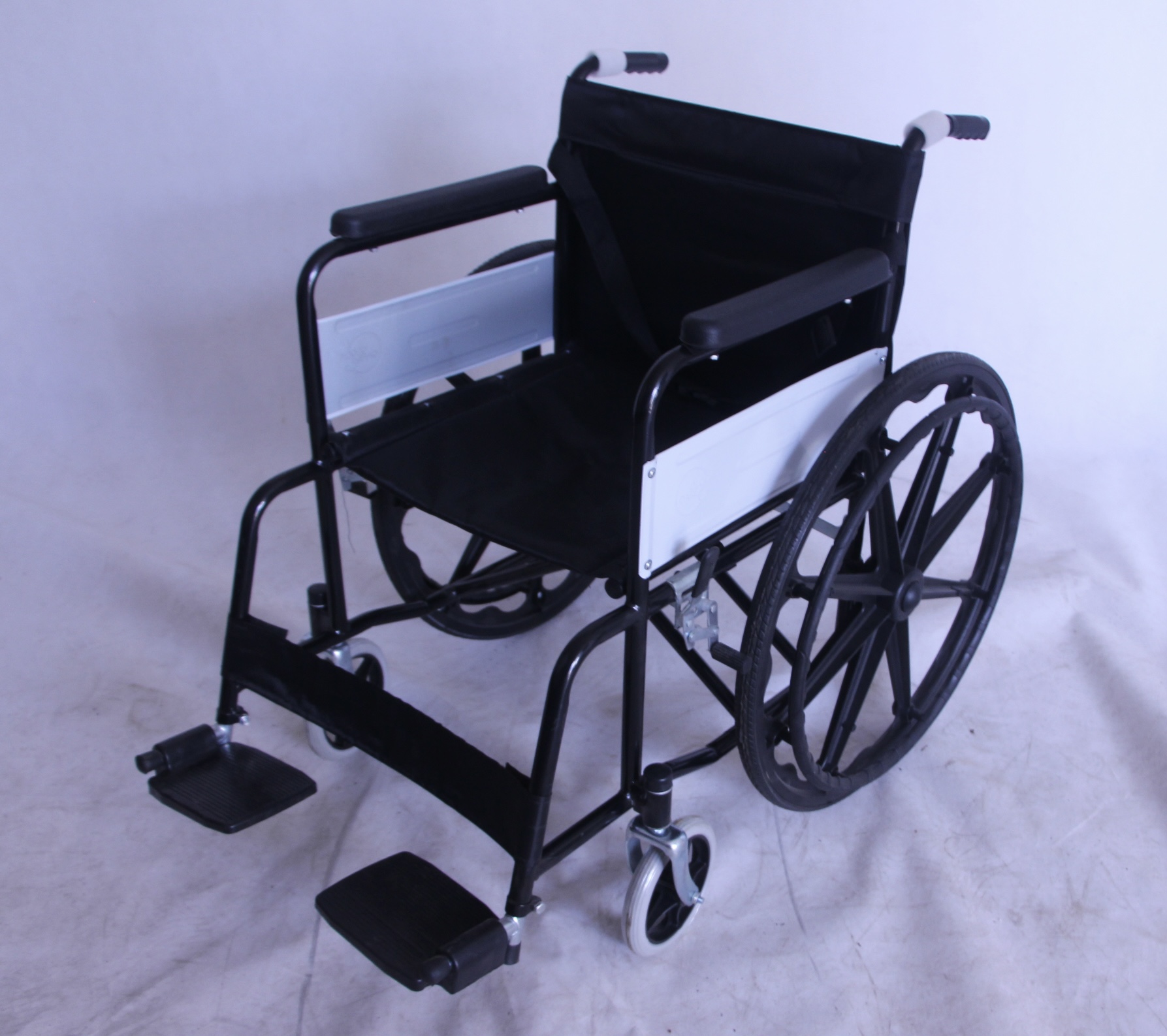 Wheelchair Black Mags